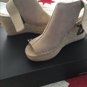 Kenneth Cole platform sandals